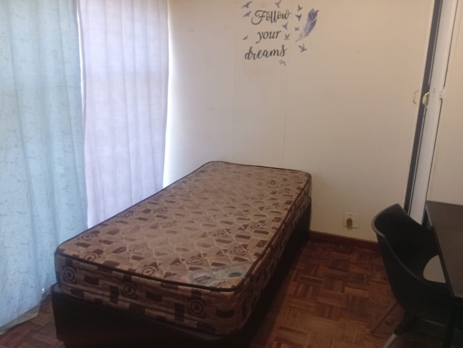 5 Bedroom Property for Sale in Navalsig Free State